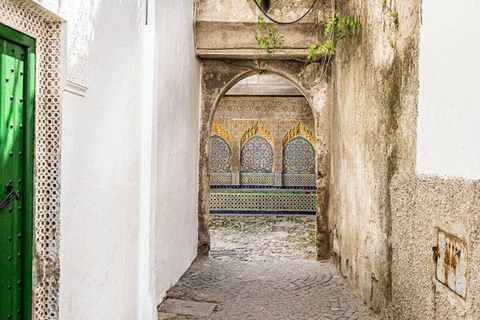 Circuit de 2 jours à Chefchaouen et Tanger au départ de Casablanca