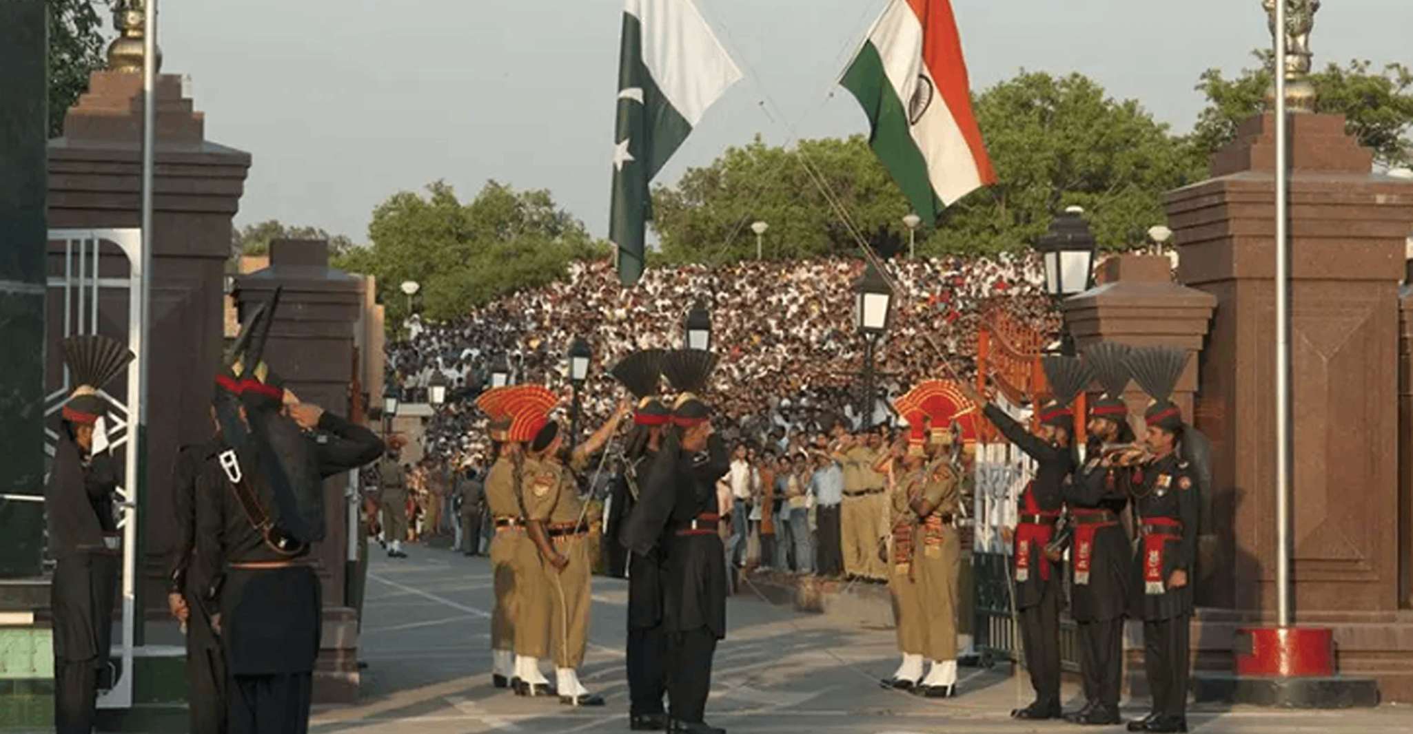 Wagah Border Retreat Ceremony With Dinner - Housity