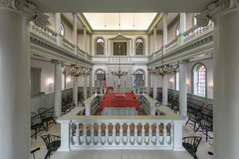 Newport: Touro Synagogue Entry and Guided Tour