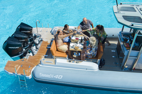 Olbia: Tavolara Park Shared Boat Tour with Aperitif & Wine Olbia: Boat tour to Tavolara Park with Aperitif and Drinks