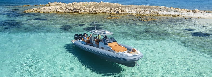 Olbia : tour en bateau à Tavolara Petit groupe (max. 12 personnes) + apéritif