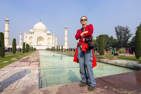 Visita nocturna al Taj Mahal en coche desde Delhi