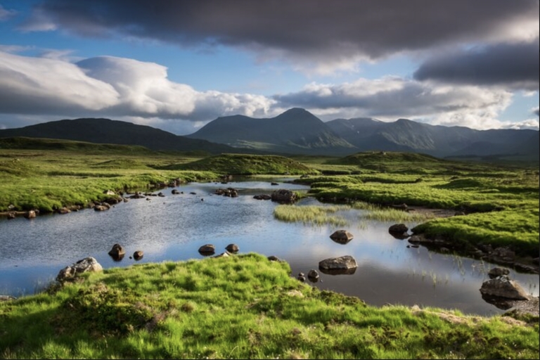 Z Glasgow: Prywatna jednodniowa wycieczka po Loch Ness Luksusowy MPV