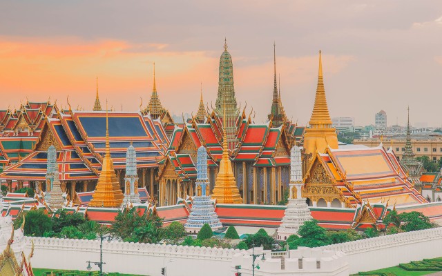 Visit Bangkok Grand Palace and Emerald Buddha Half-Day Tour in Bangkok, Thailand