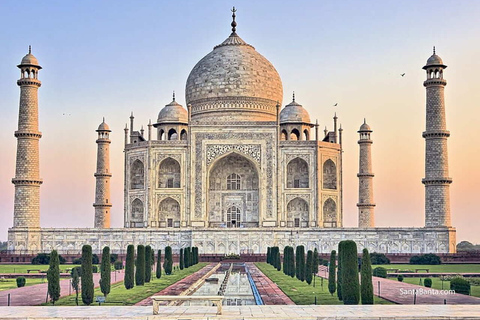 Excursión de lujo de 3 días al Triángulo de Oro en Jaipur desde Nueva DelhiViaje de lujo de 3 días al Triángulo de Oro de Agra y Jaipur desde Delhi