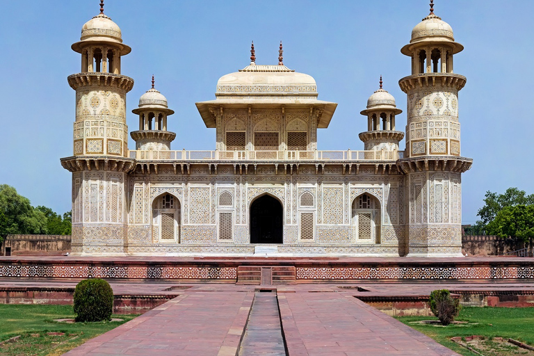 Desde Delhi : Excursión Privada de un Día al Amanecer en el Taj Mahal con Guía