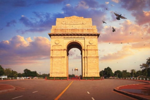 Dagtocht: een rondleiding door de stad Oud en New DelhiInclusief: auto, chauffeur en begeleide service