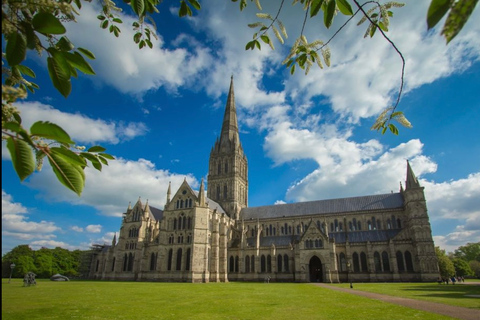 Z Londynu: Stonehenge, Windsor i Salisbury