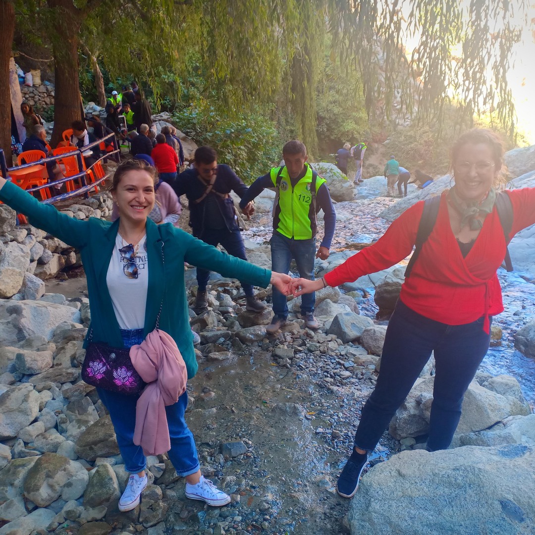 Marrakech, vallée de l'Ourika, montagnes de l'Atlas, cascade et déjeuner