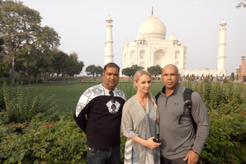 Vanuit Delhi: Private Sunrise Taj Mahal Tour