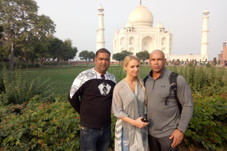 Depuis Delhi : Visite privée du Taj Mahal au lever du soleil