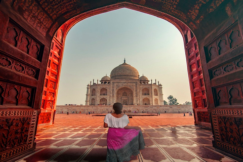 Desde Delhi : Visita al Fuerte Rojo y Taj Mahal al AmanecerExcursión con Entrada , Sólo Coche y Guía