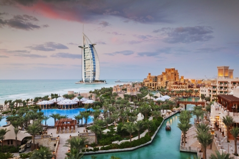 Dubai: Top 15 Must See Sightseeing Tour in SUV Sharjah: Top 10 Must See Sightseeing Tour