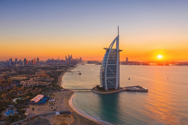 Dubai: Las 15 visitas turísticas más importantes en todoterrenoVisita compartida de Dubai Las 15 visitas turísticas más importantes