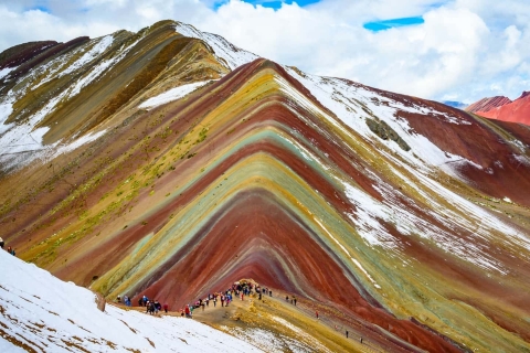 Cusco: Rainbow Mountain en Humantay Lake 2-daagse tour