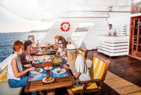 Sharm, nur Erwachsene Elite Kreuzfahrt nach Tiran Island mit Mittagessen - Hizvo