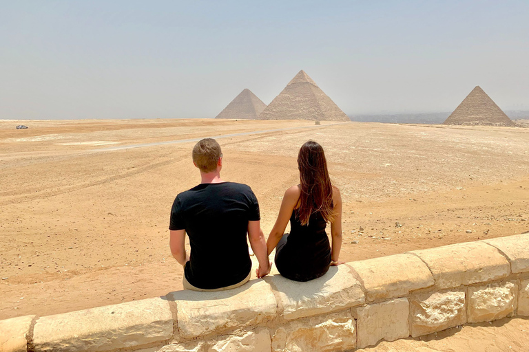 Cairo: Giza Pyramids, Memphis, Saqqara Private Tour &amp; Lunch