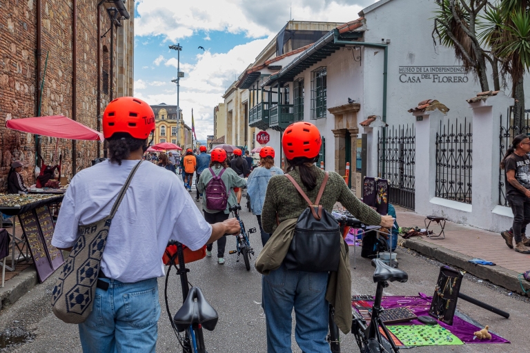 Bogotá: E-Bike Hightlights Tour, La Experiencia EsencialBogotá, La Experiencia Esencial: Visita de medio día en bicicleta eléctrica