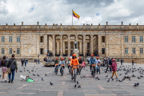 Bogota : E-Bike Hightlights Tour, l'expérience essentielleBogota, l'expérience essentielle : Demi-journée de visite de la ville en E-Bike