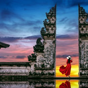 Bali: Lempuyang Temple, Waterfall, Water Palace Day Tour