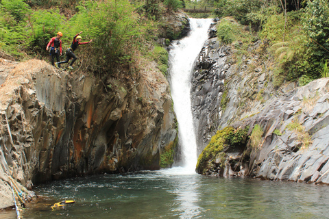 Canyoning em Bali: Golden Twin Canyon