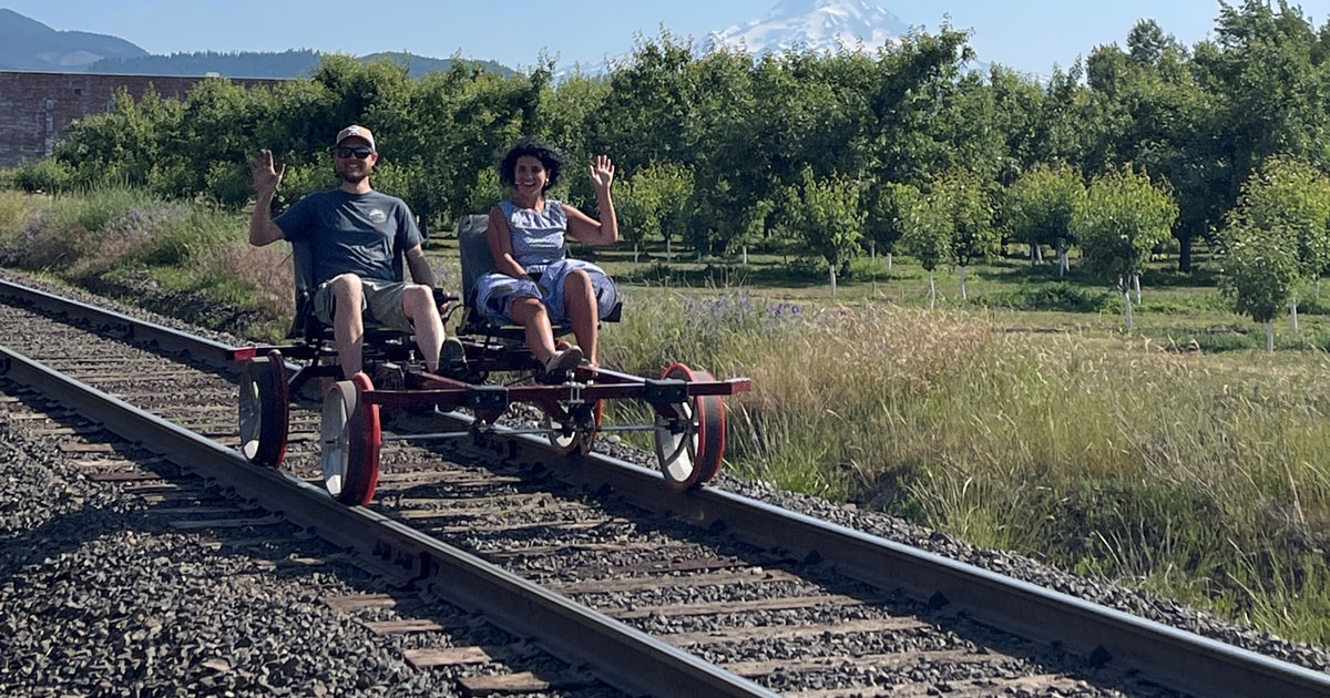 Hood River Railbikes Experience GetYourGuide   148 