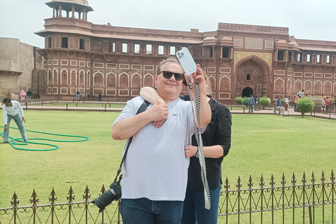 Agra: Sightseeingtour van een hele dag door Agra, alleen met gids