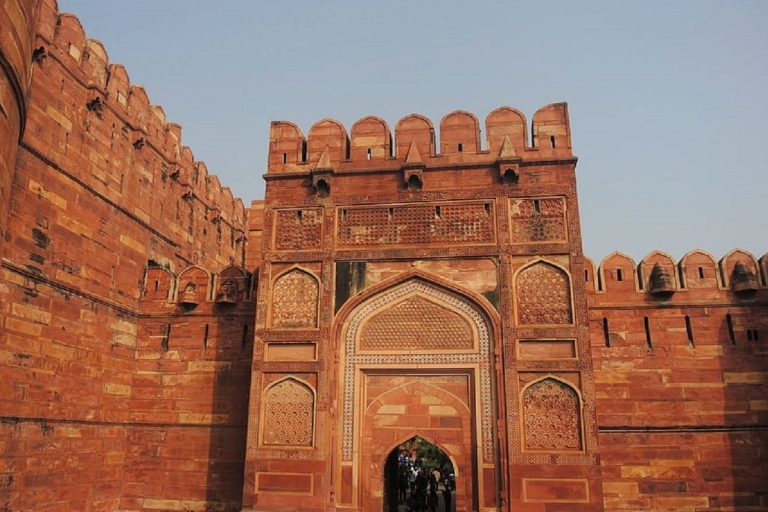 Z Delhi: całodniowa wycieczka do Taj Mahal i fortu Agra pociągiem GatimanWycieczka z klasą wykonawczą, lunch i opłata za wstęp