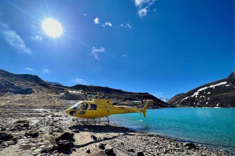 Depuis Katmandou : excursion en hélicoptère dans l'Himalaya (Gosaikunda)
