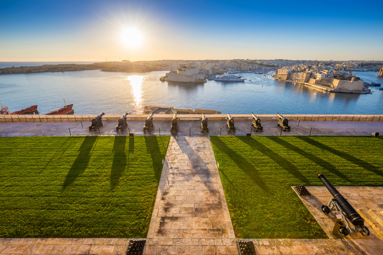 Private Driver to roam the island of Malta (VIP)