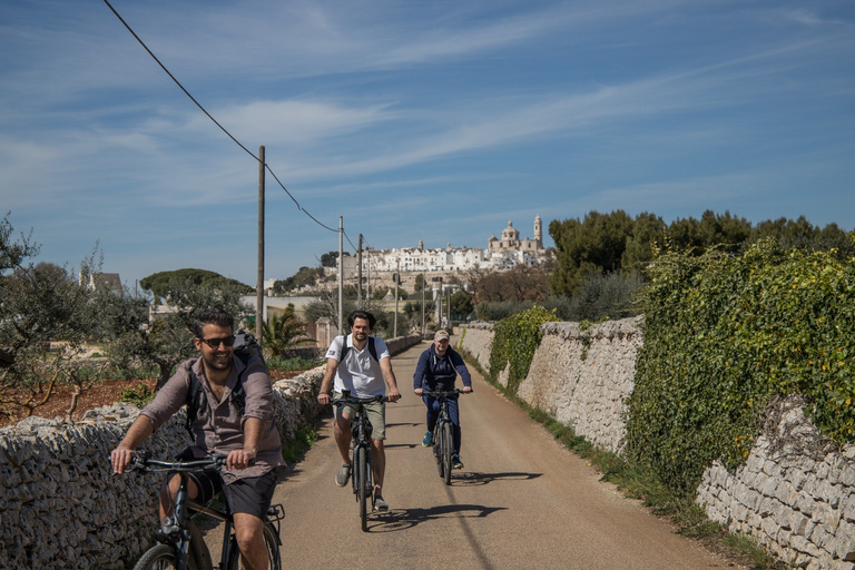 e-bike ring tour between Locorotondo and Martina Franca e-bike tour Locorotondo, Martina Franca and visit to a dairy