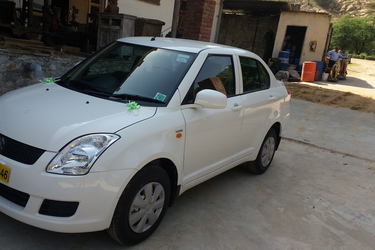 Prywatny transfer z Agry do Jaipur przez Fatehpur Sikri