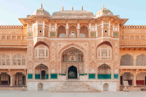 Jaipur Full Day Tour With Tour Guide & Private Cab