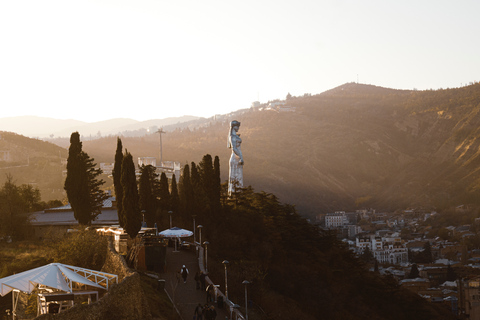 3 Faces de Tbilisi - O novo, o antigo e o alternativoTour Privado