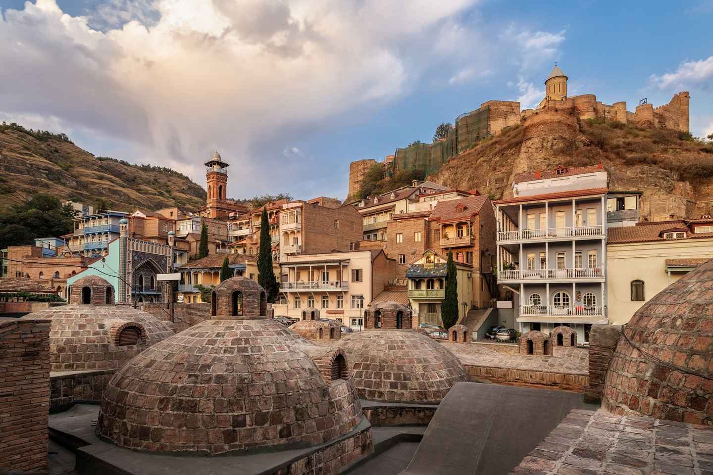 3 Faces of Tbilisi - The new, the old and the alternative