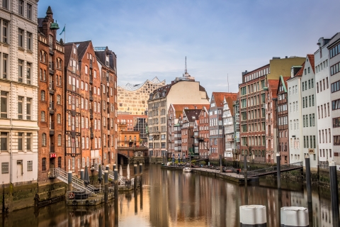 Wycieczka rowerowa z prywatnym przewodnikiem: najważniejsze atrakcje Hamburga4 godziny: Port w Hamburgu, Stare Miasto i Speicherstadt