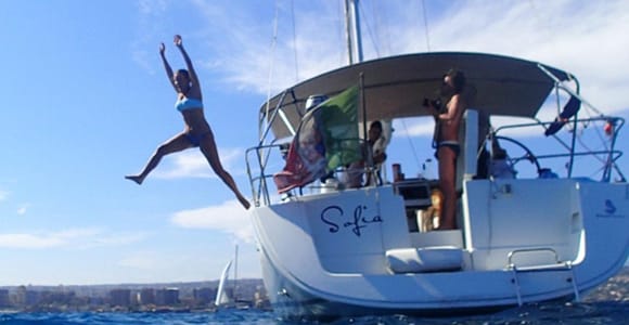 Catania: Segeltörn an der Küste mit Aperitif und Prosecco