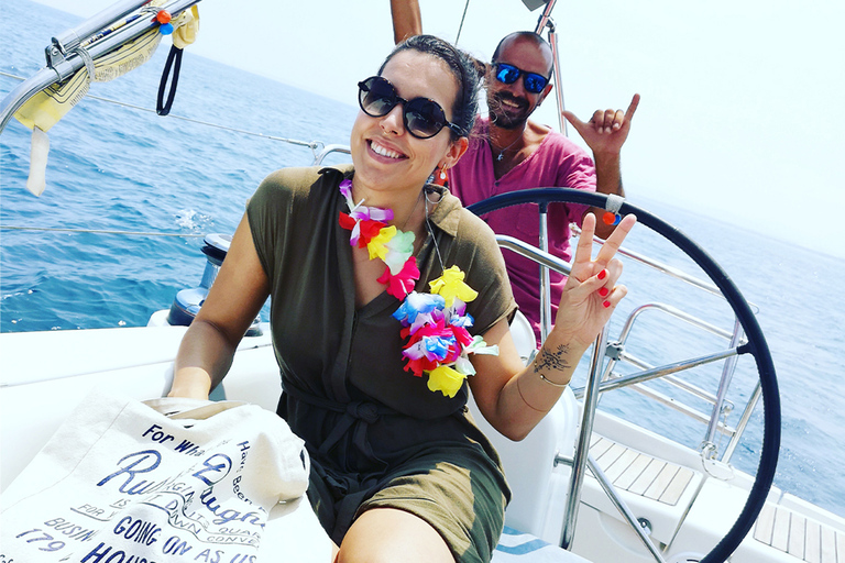 Katania: Rejs wzdłuż wybrzeża z aperitifem i proseccoPrywatna wycieczka