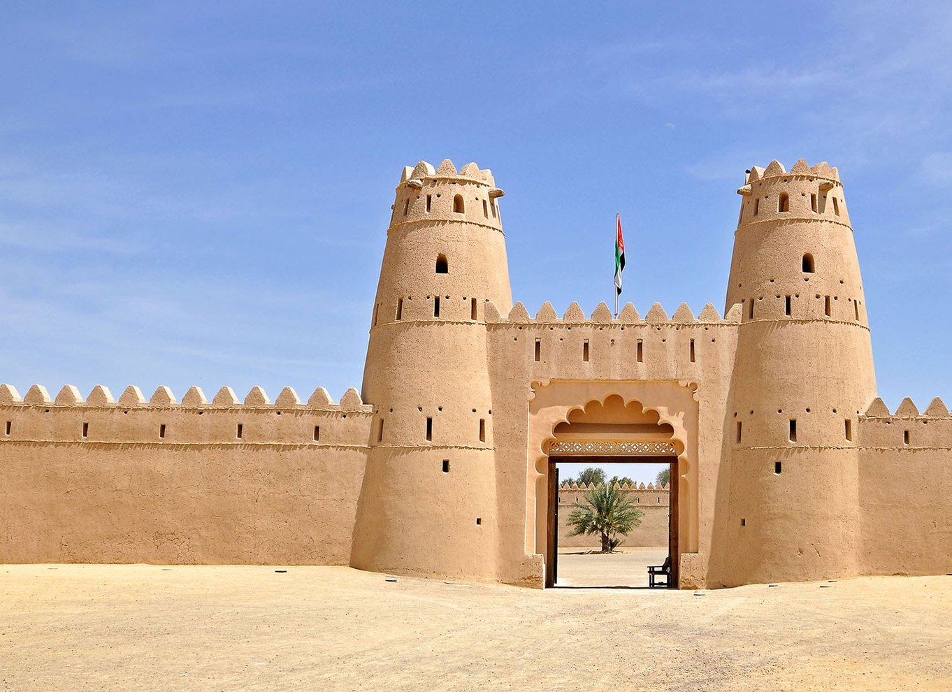 Visita a la ciudad de Al Ain | Paisajes de Oasis, Patrimonio e Historia ...