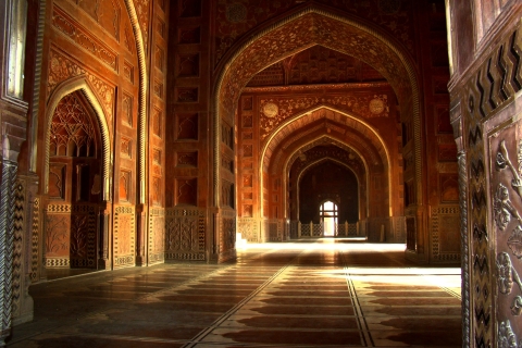 Delhi: całodniowa wycieczka pociągiem do Taj Mahal i Agry