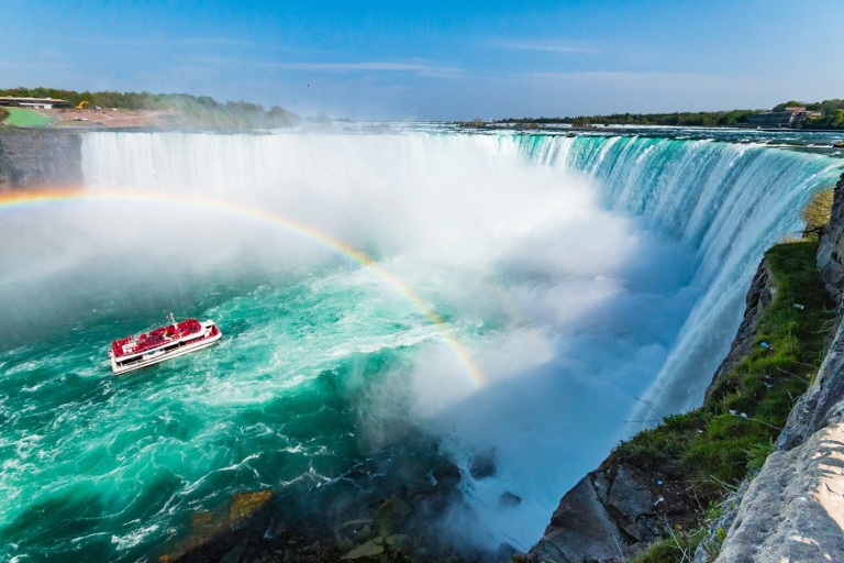 Chutes du Niagara : Excursion privée d'une demi-journée en bateau et en hélicoptèreBateau, déjeuner et hélicoptère inclus