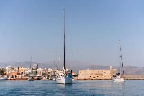 Heraklion: Crociera in barca a vela sull&#039;isola di Dia con snorkelingTour privato di mezza giornata