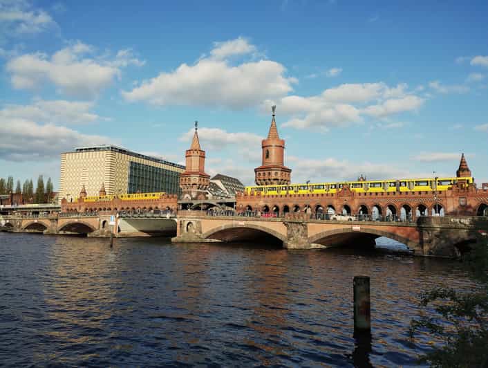 Friedrichshain, Berlin : promenade urbaine entre passé et gentrification