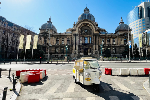 Boekarest: privétour met tuk-tuk aan de noordkant met ophaalserviceBoekarest: privétour met tuk-tuk aan de noordkant met transfer