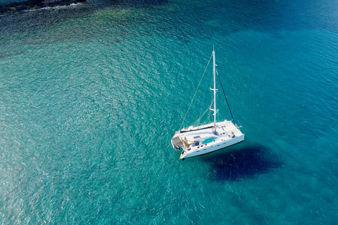 Shared Tour Catamaran Sailing: Vila Franca Islet & Beaches
