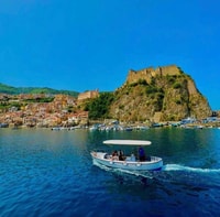 Escursione in Barca di 3 Erz, Scilla-Bagnara-Cala Janculla - Hizvo
