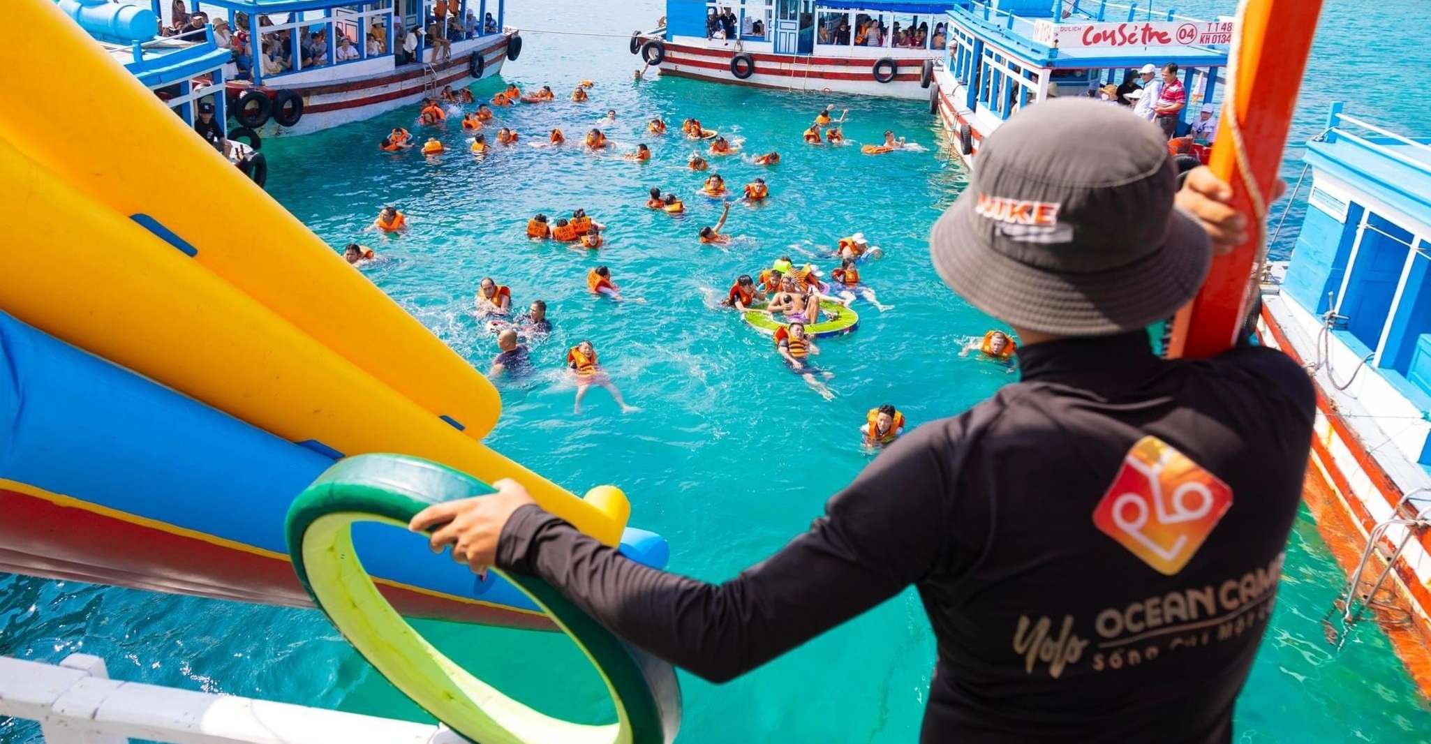 Nha Trang, Coral Reef Snorkeling and Floating Bar Party - Housity