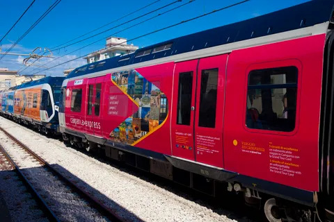 Sorrento: Envejs togtransport til eller fra Pompei