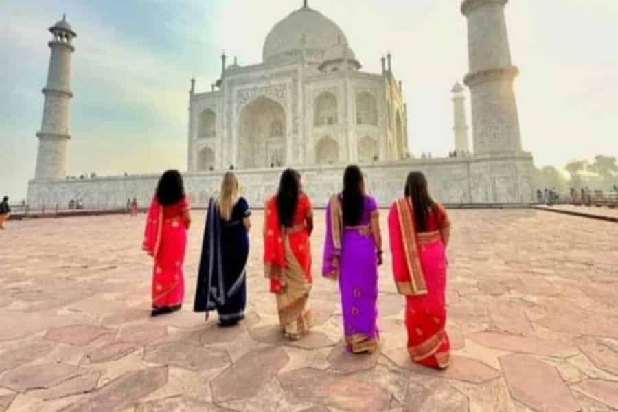 Taj Mahal mit professionellem Fotoshooting. Foto: GetYourGuide Taj Mahal mit professionellem Fotoshooting. Foto: GetYourGuide