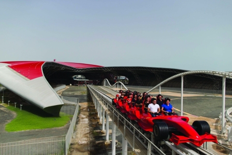 Visite privée de la ville d'Abu Dhabi avec Ferrari World au départ de DubaïVisite de la ville d'Abu Dhabi et du monde Ferrari depuis Dubaï